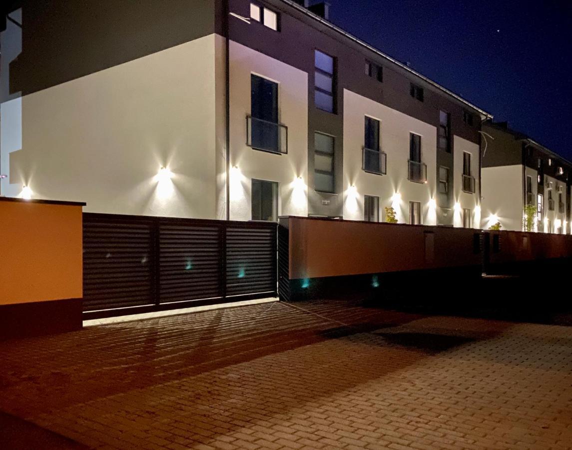 Квартира Подобово Oujhorod Extérieur photo
