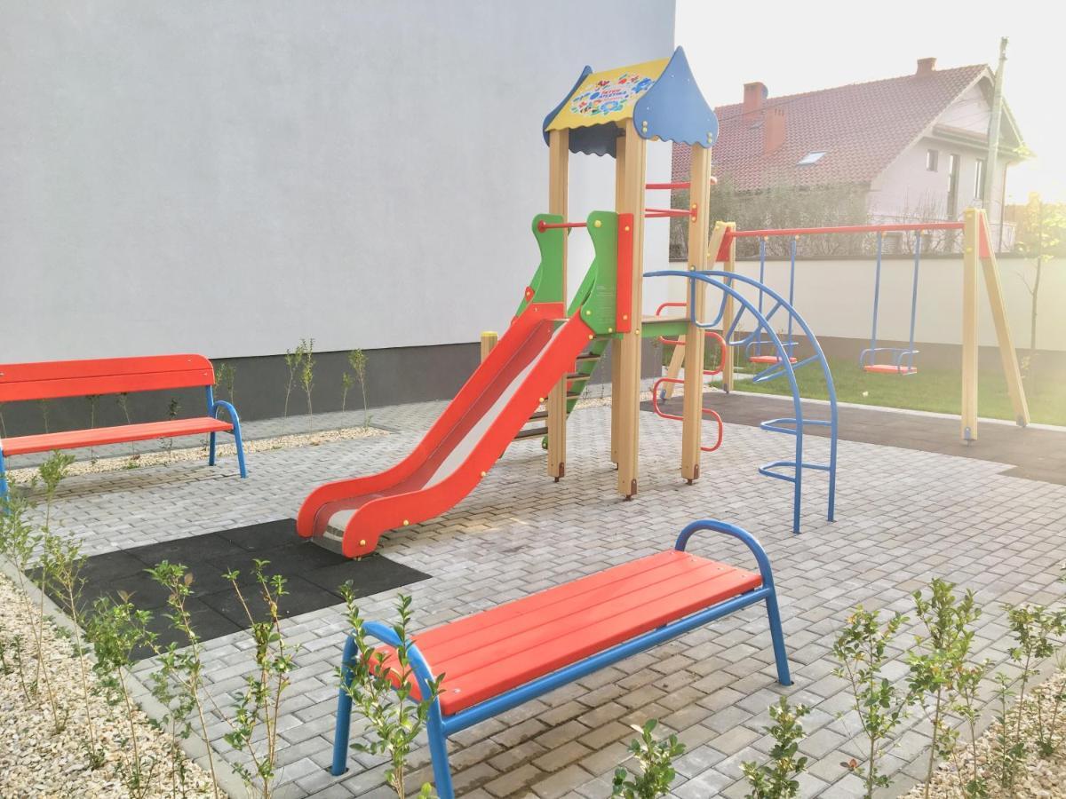 Квартира Подобово Oujhorod Extérieur photo